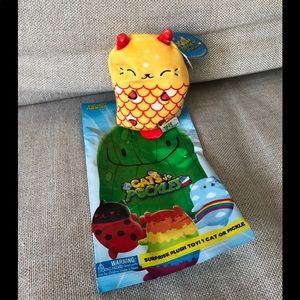 SOLDCats VS Pickles GoldieSOLD